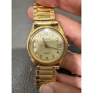 Vintage Pulsar Gold Tone Quartz Watch Date Window Speidel Band V147-8020